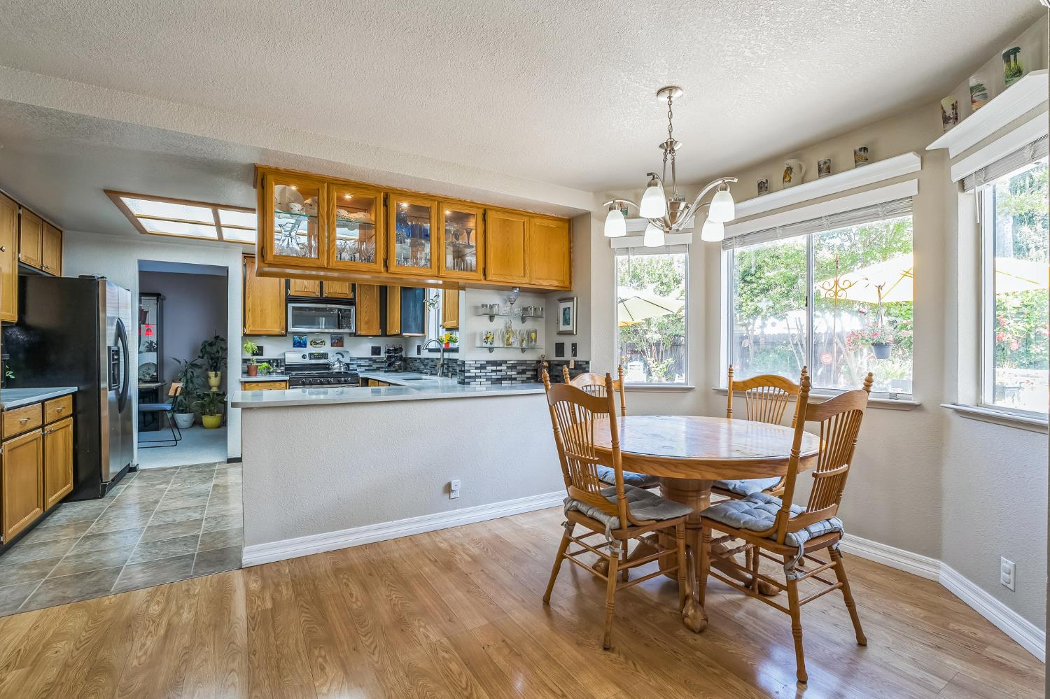 Derbyshire Circle, Sacramento, California image 12