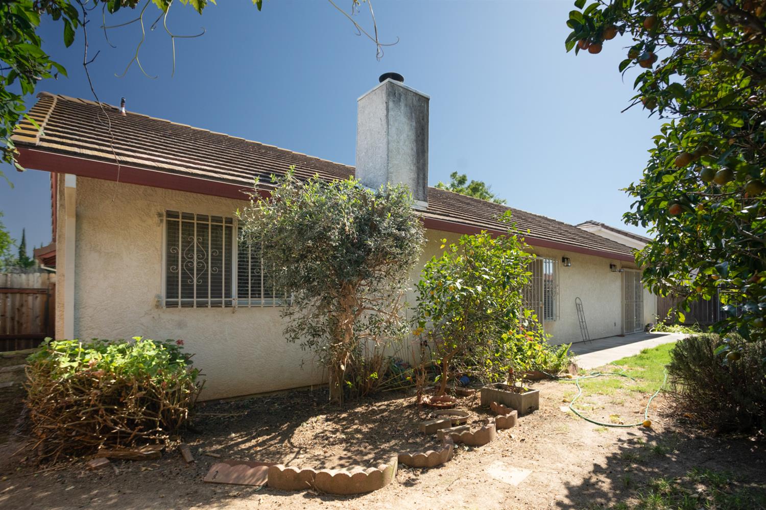 Donald Court, Yuba City, California image 44