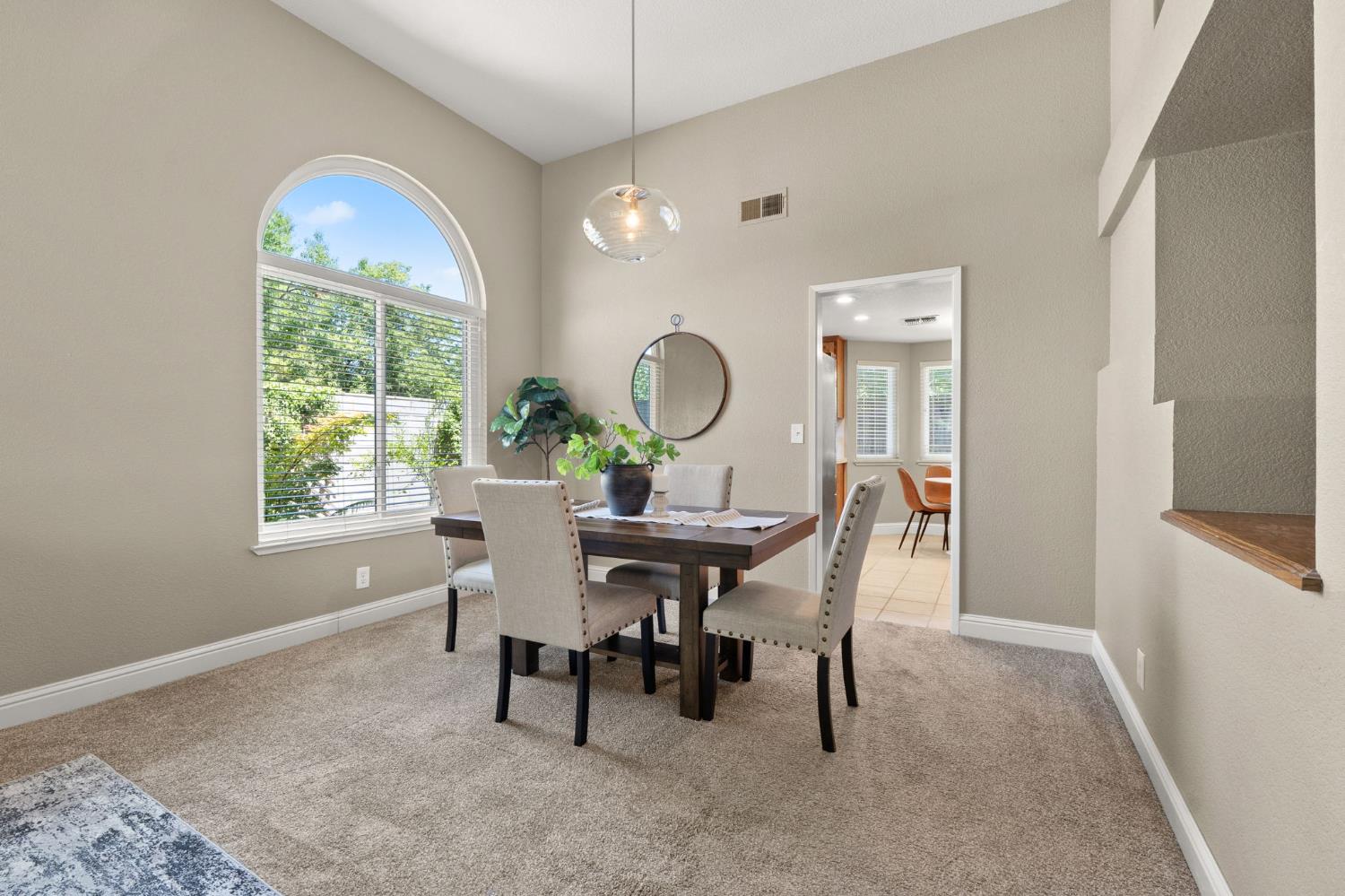 Revere Drive, Roseville, California image 8