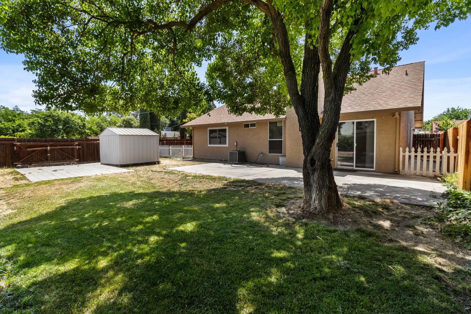 Anderson Wood Way, Rio Linda, California image 8