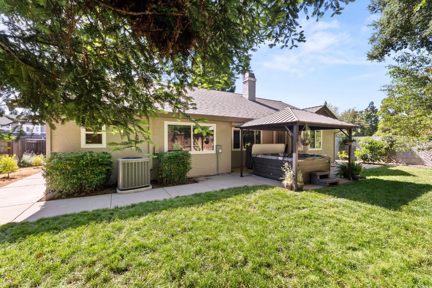 Revere Drive, Roseville, California image 37