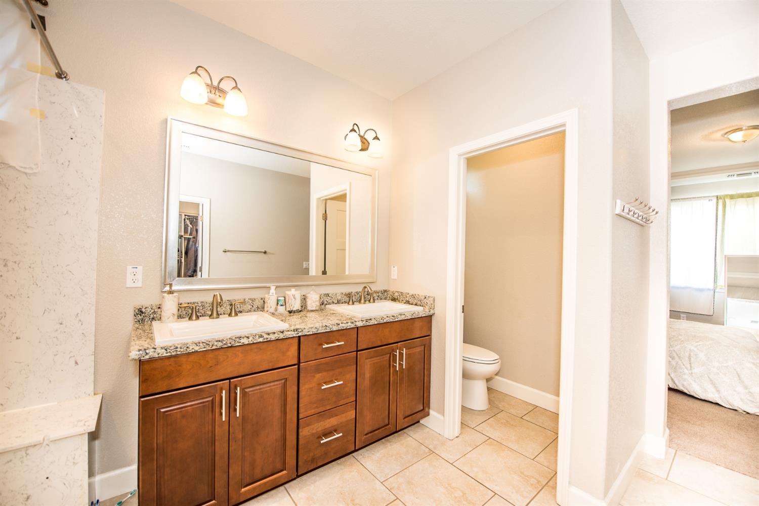 Osborn Drive, Woodland, California image 12