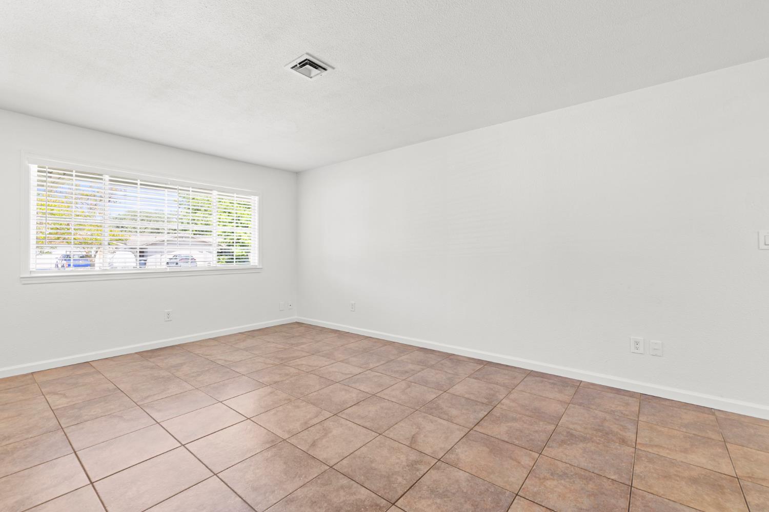 Glen Tree Drive, Citrus Heights, California image 11