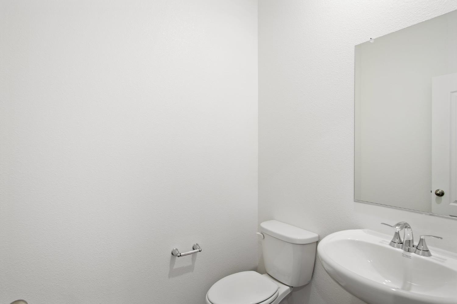 Hedaro Place, Manteca, California image 18