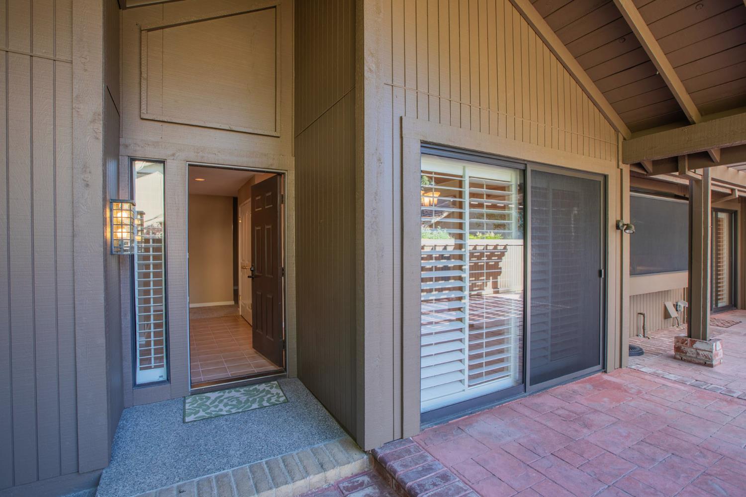 Photo #3: 225068079 Listing 
