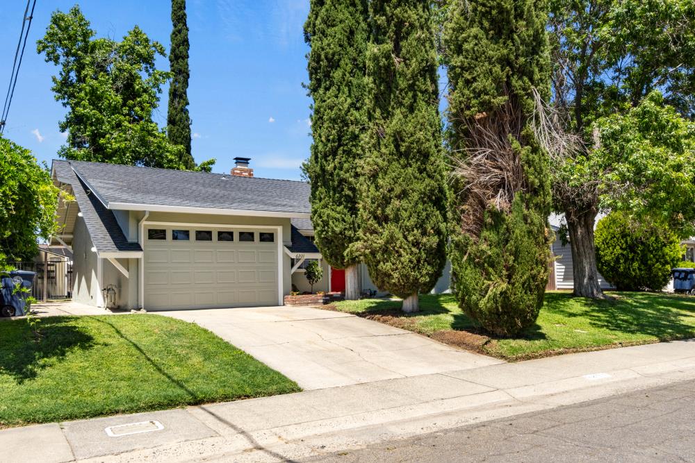 Rumford Avenue, Citrus Heights, California image 2