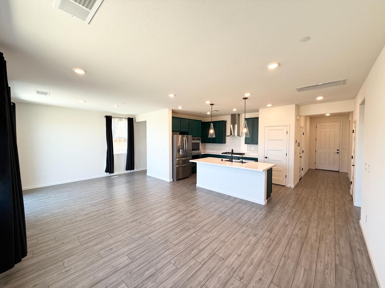 Featherstone Drive, Patterson, California image 25