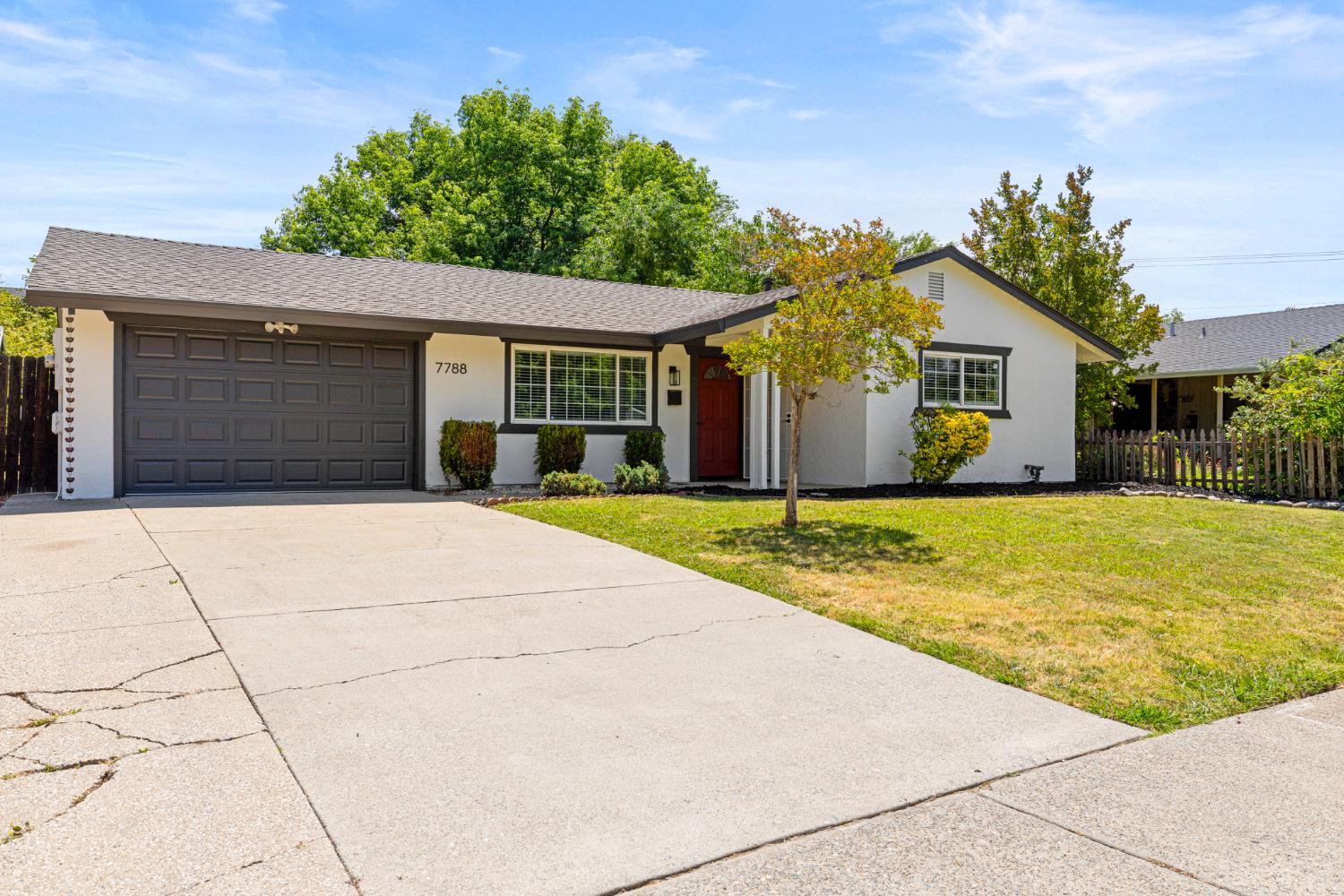 Glen Tree Drive, Citrus Heights, California image 5