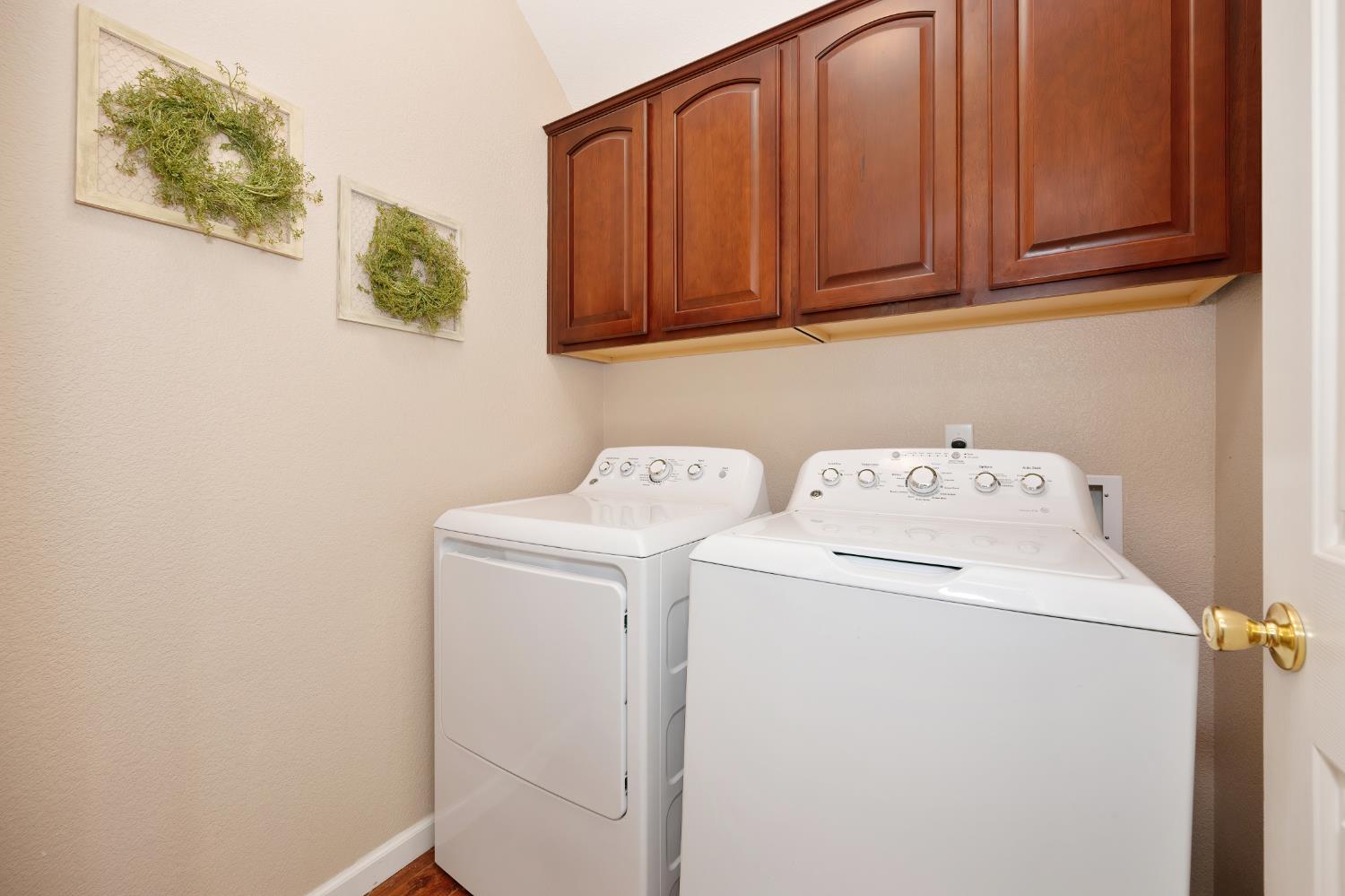 Photo #19: 225067967 Listing: Photo #19
