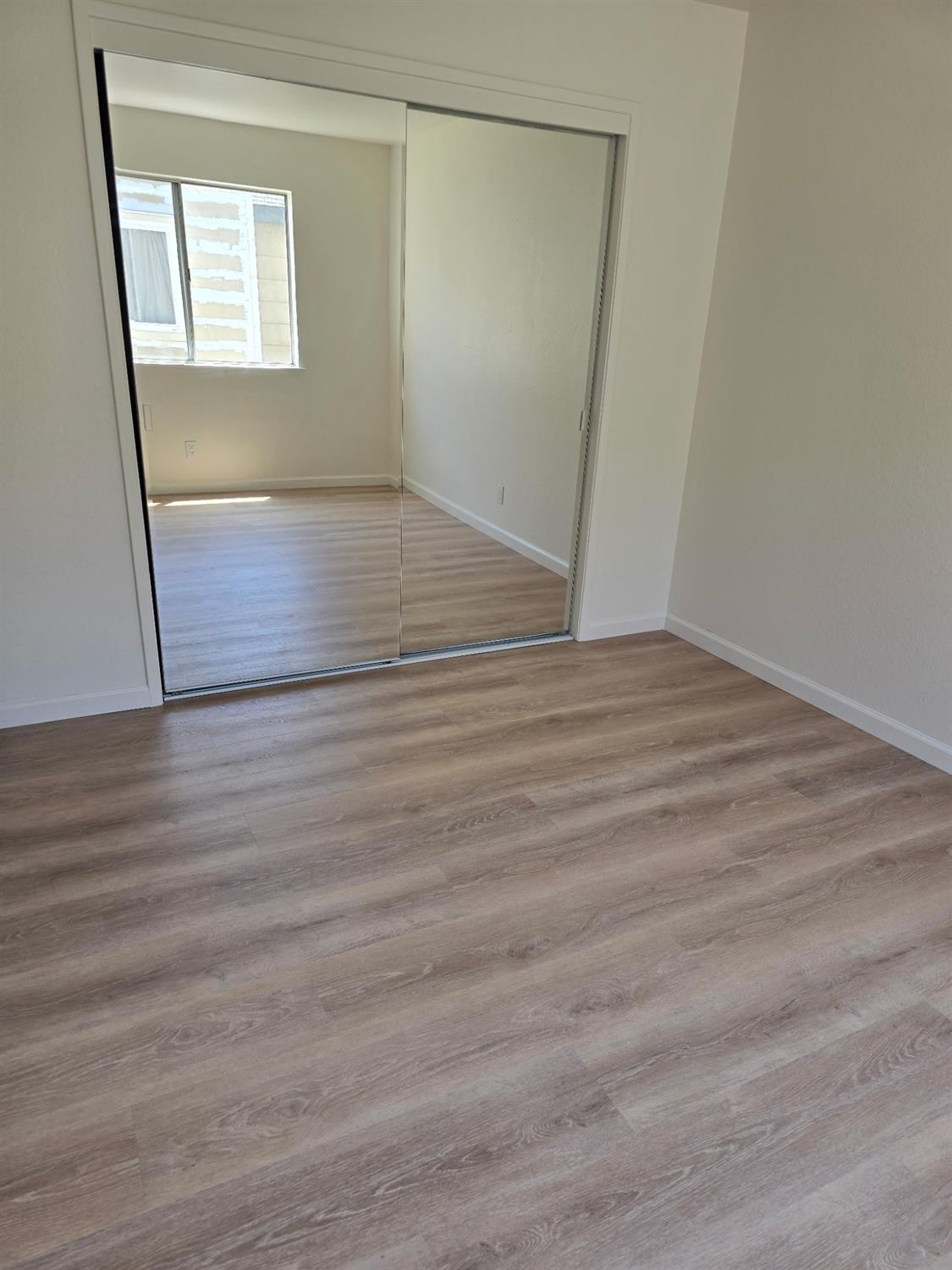 Photo #7: 225067383 Listing: Photo #7