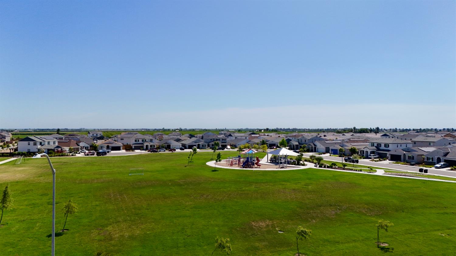 Featherstone Drive, Patterson, California image 9
