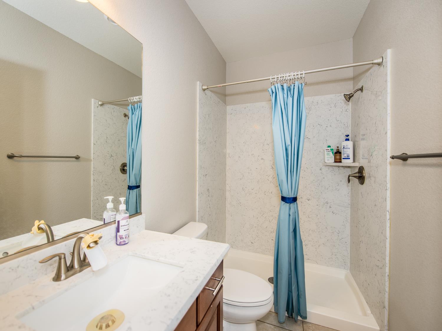 Osborn Drive, Woodland, California image 16