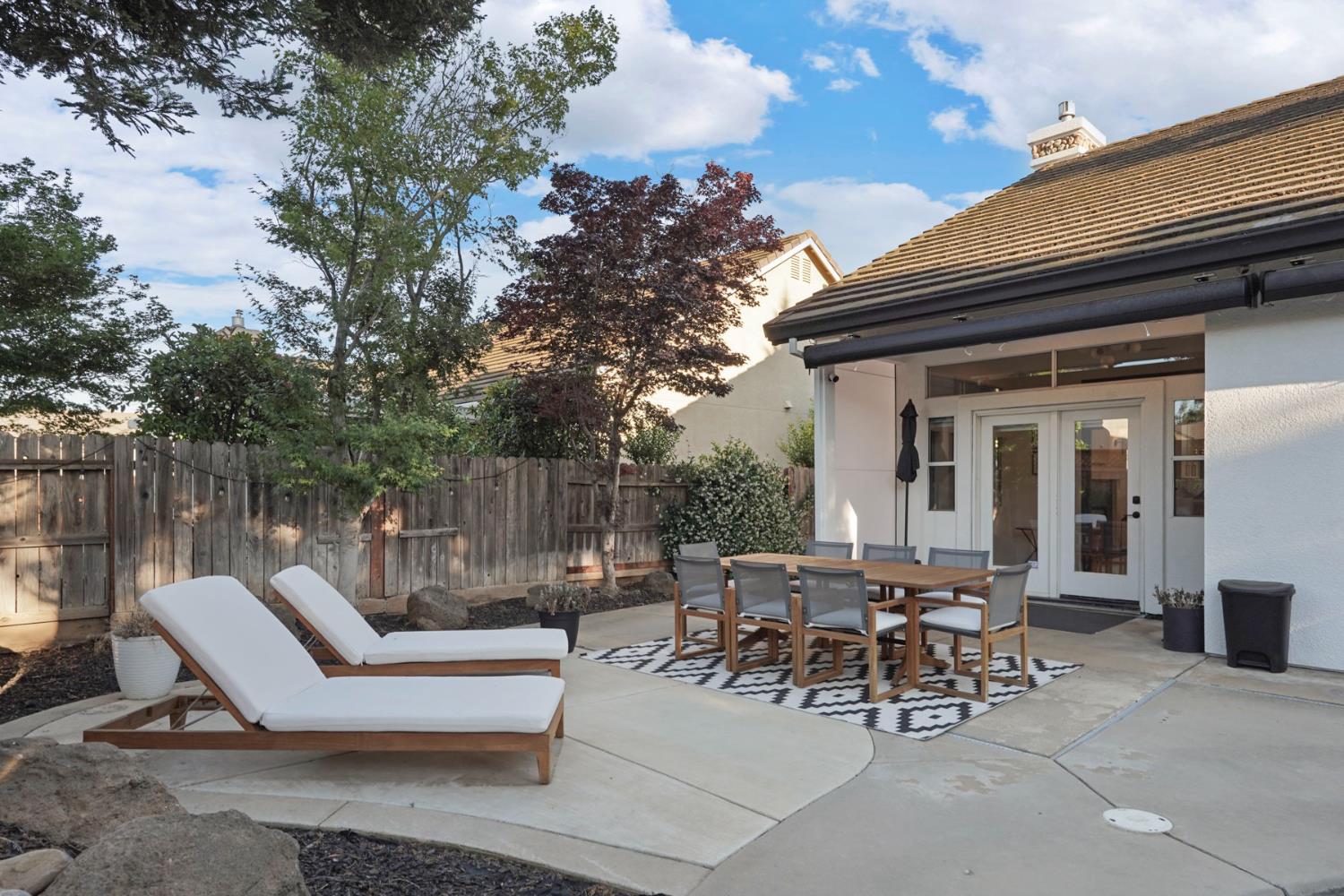 Sweetwood Drive, Lodi, California image 42