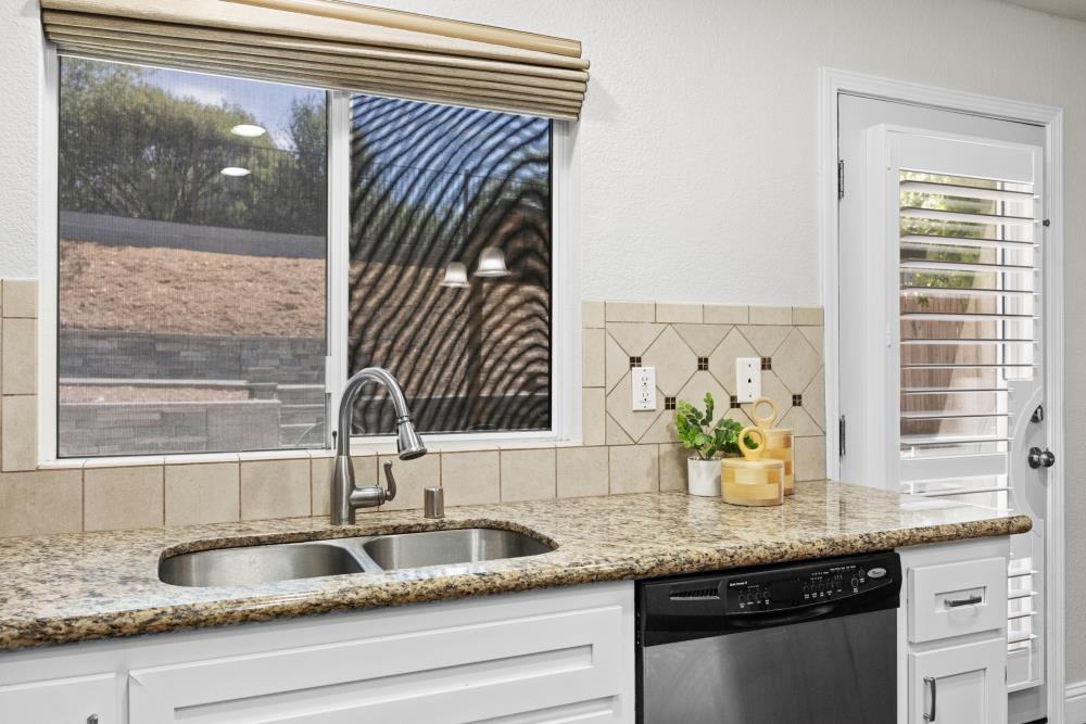Tea Rose Drive, El Dorado Hills, California image 10