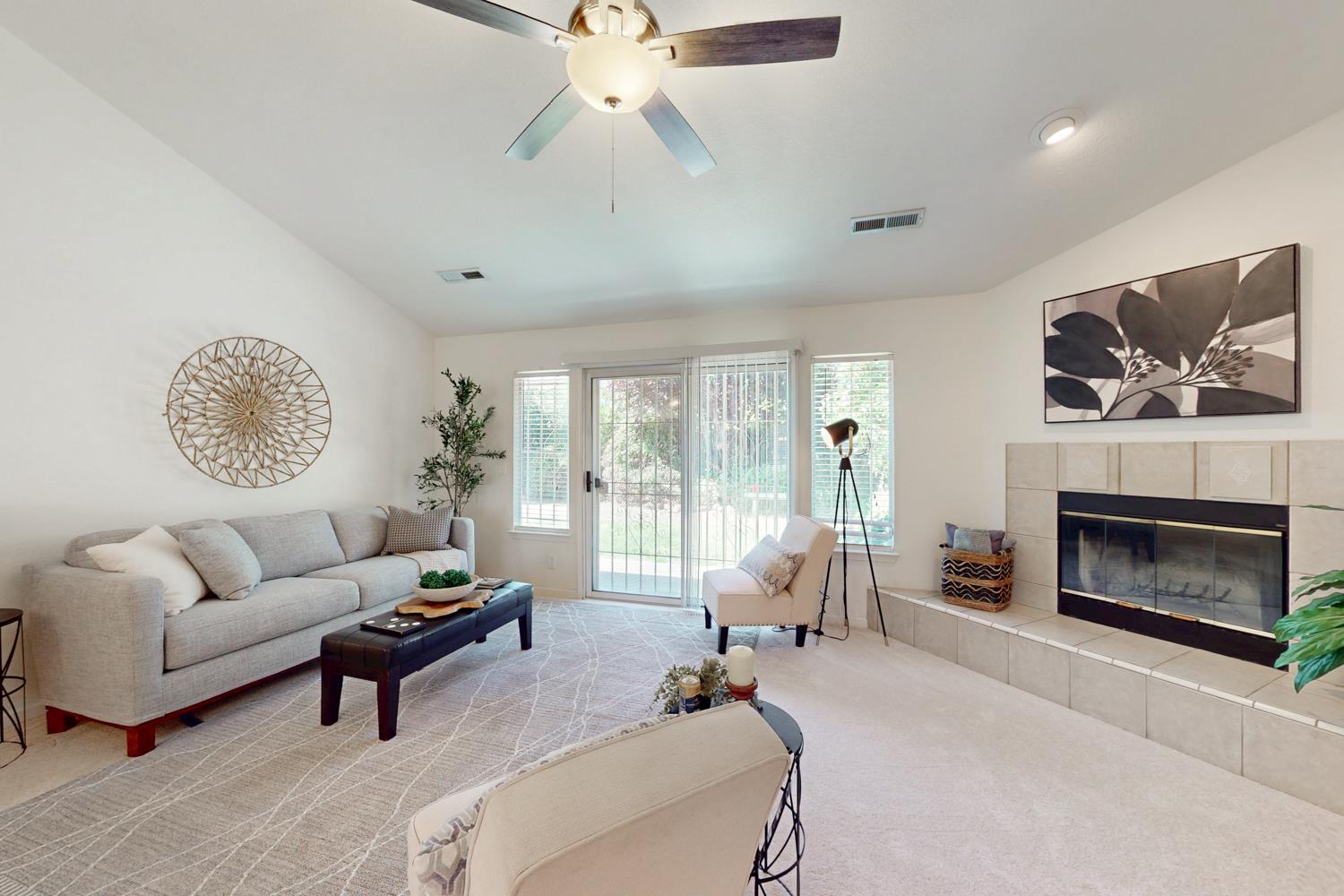Donald Court, Yuba City, California image 2