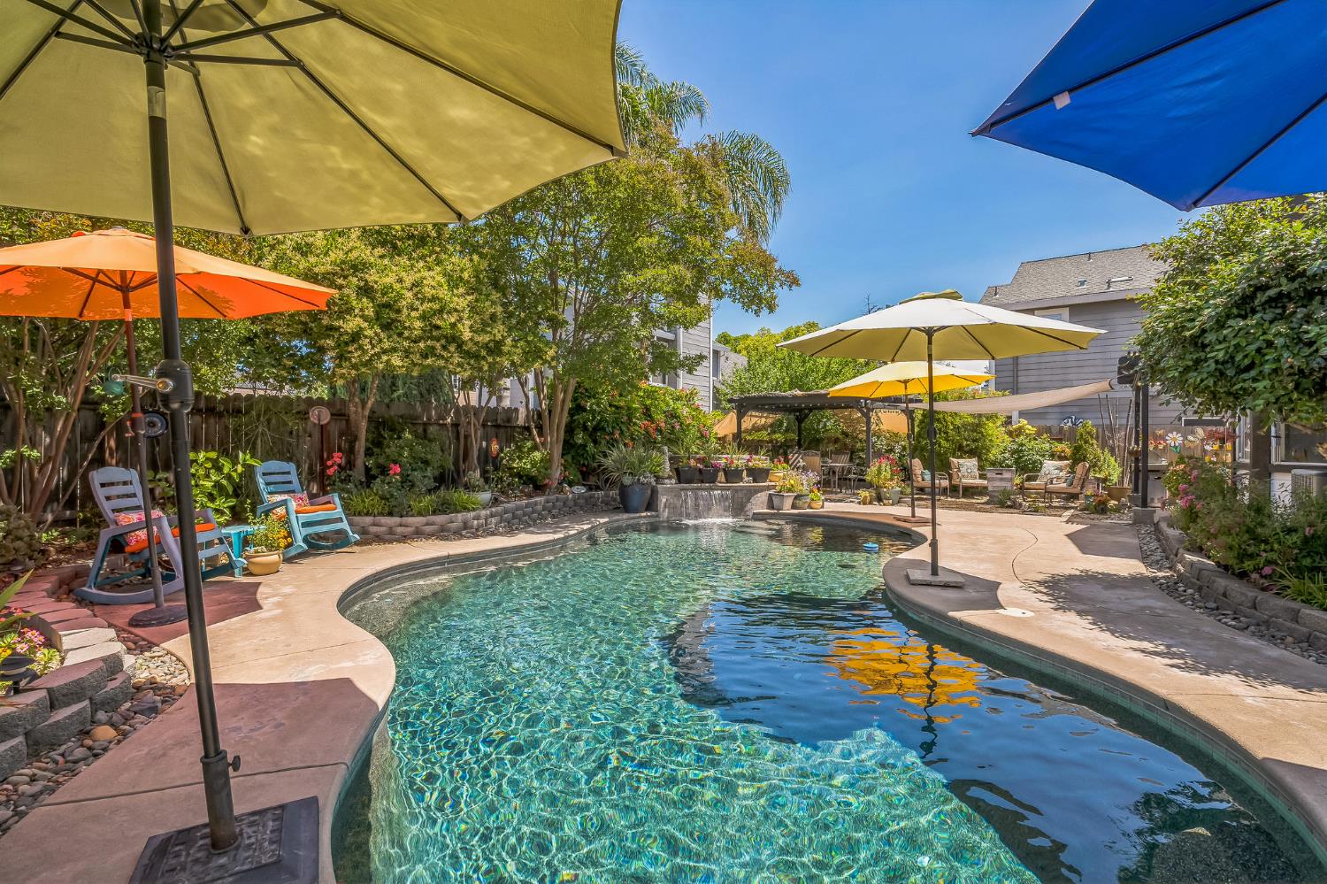Derbyshire Circle, Sacramento, California image 17