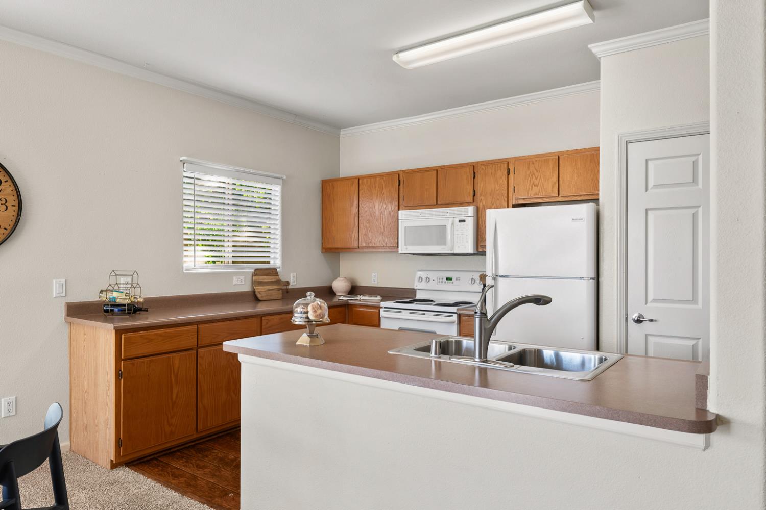 Photo #11: 225067180 Listing: Photo #11