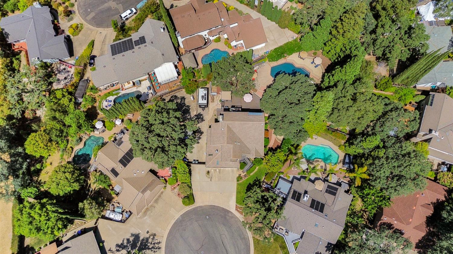 Avaline Court, Folsom, California image 42