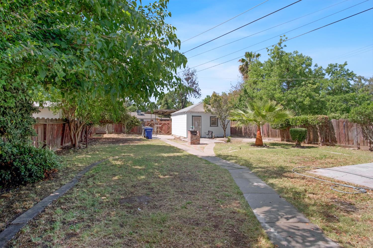 Maple Street, Modesto, California image 19