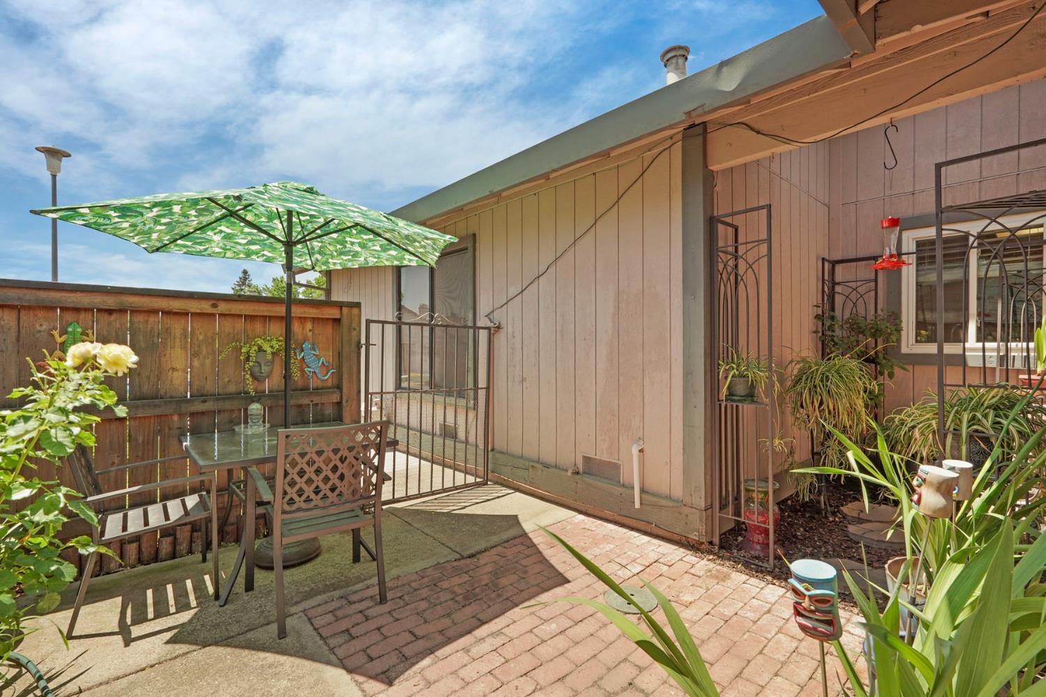 La Luna Court, Citrus Heights, California image 41