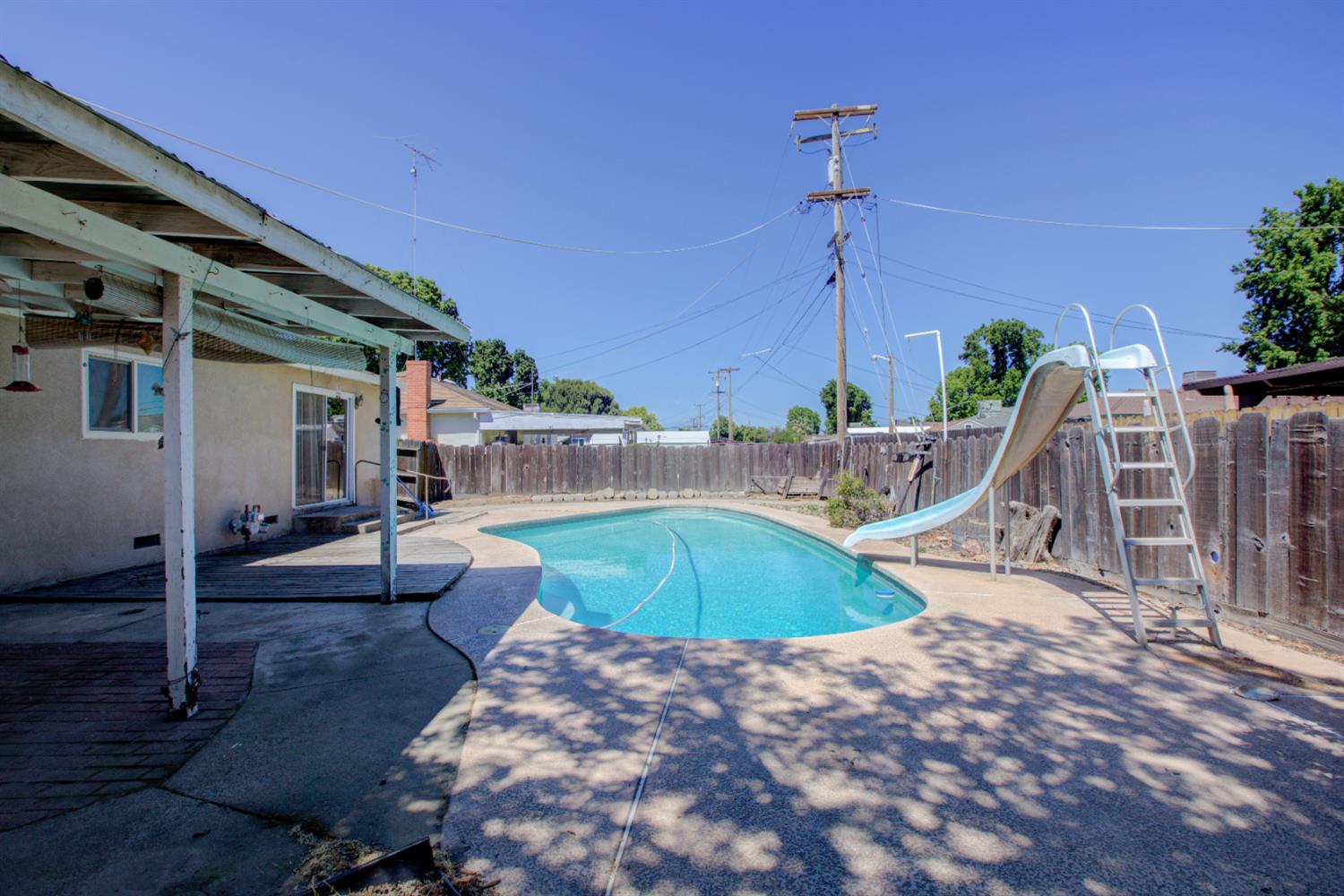 Kingsbury Avenue, Modesto, California image 29