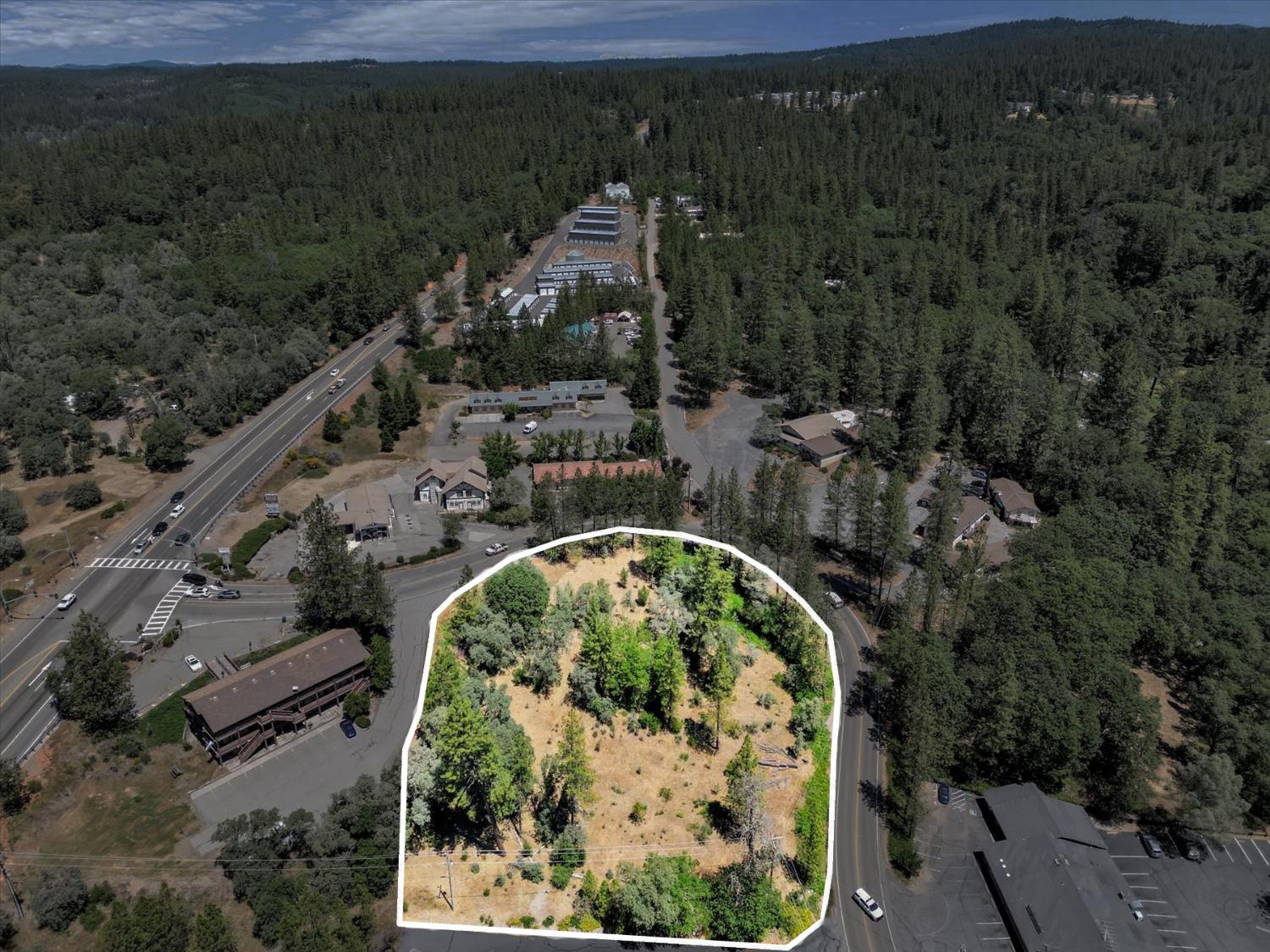 Alta Sierra Drive, Grass Valley, California image 1