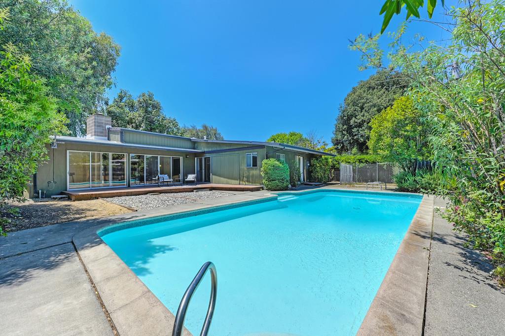 Sycamore Lane, Davis, California image 45
