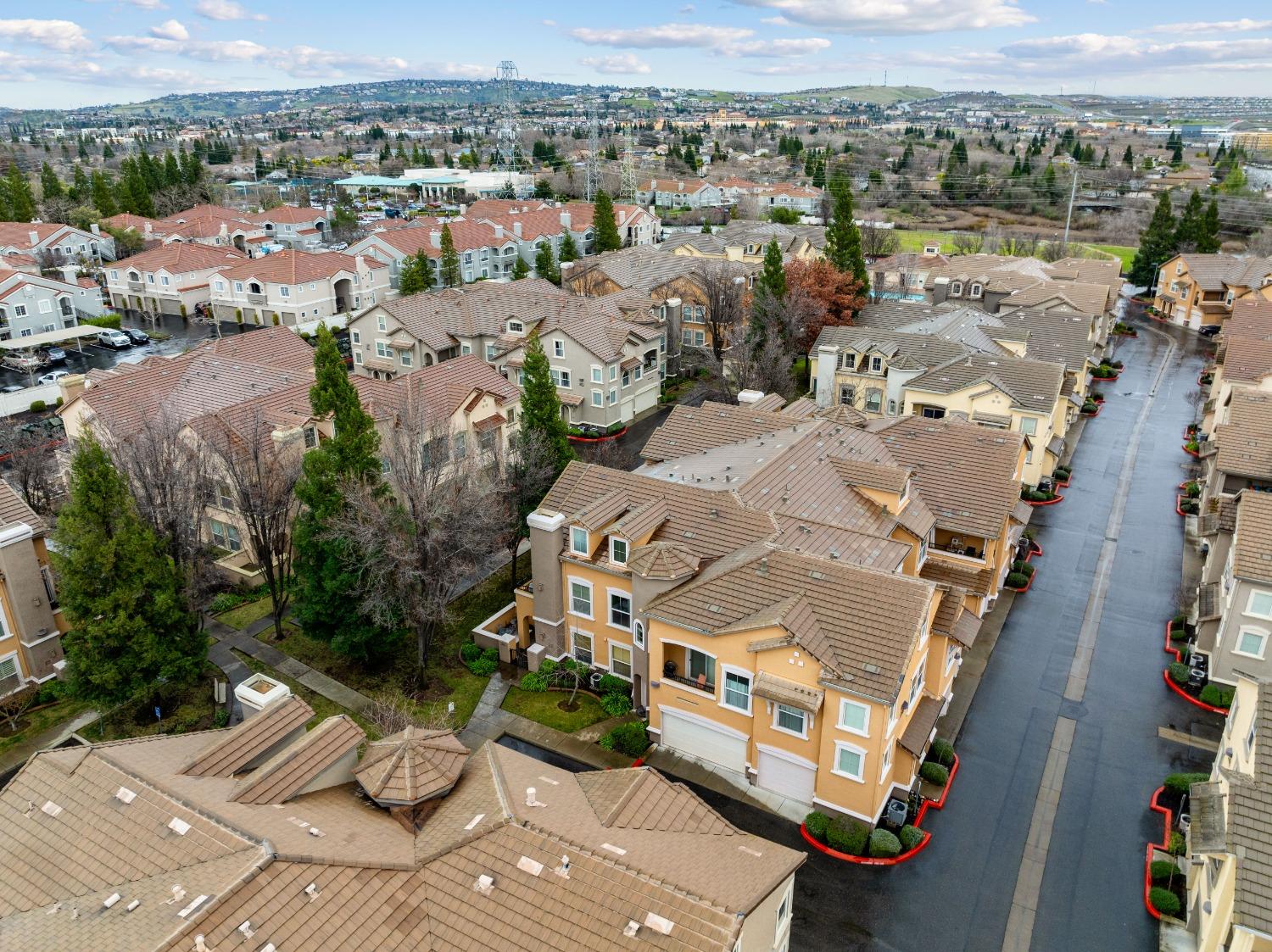 Photo #31: 225068251 Listing: Photo #31