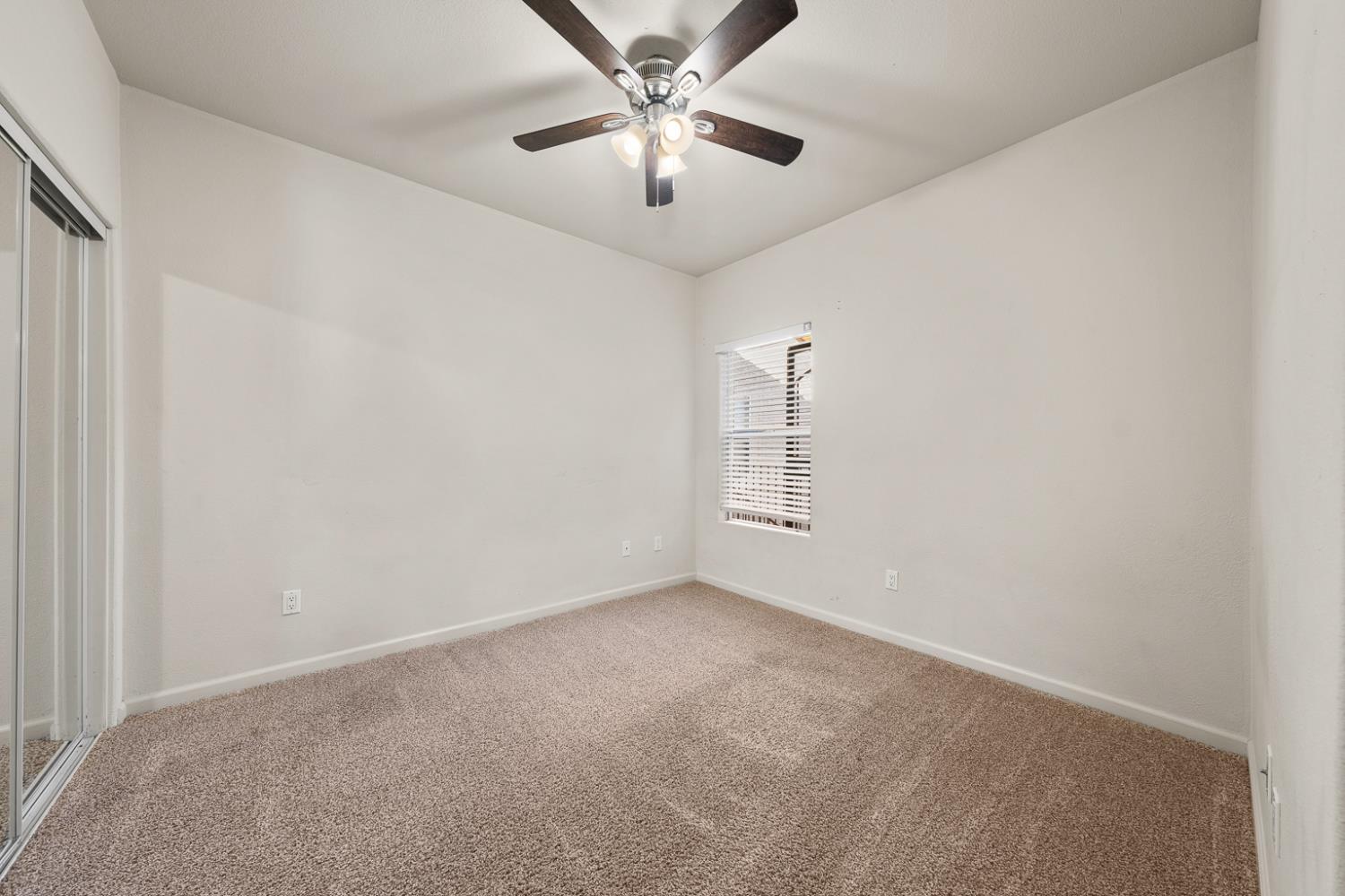 Photo #19: 225067180 Listing: Photo #19