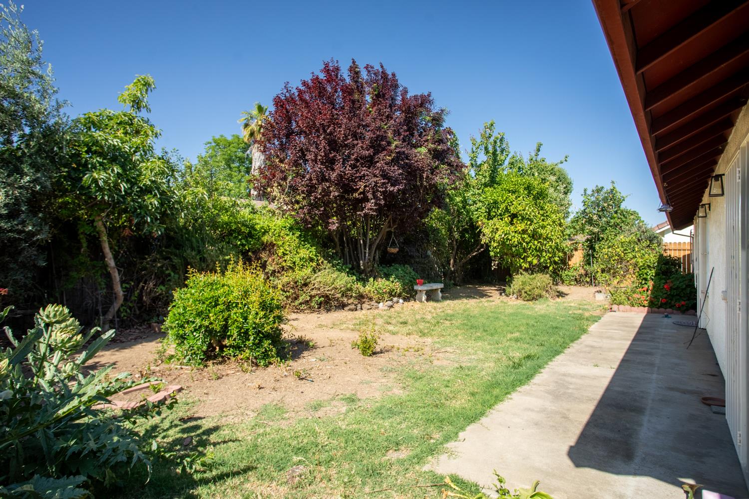 Donald Court, Yuba City, California image 41