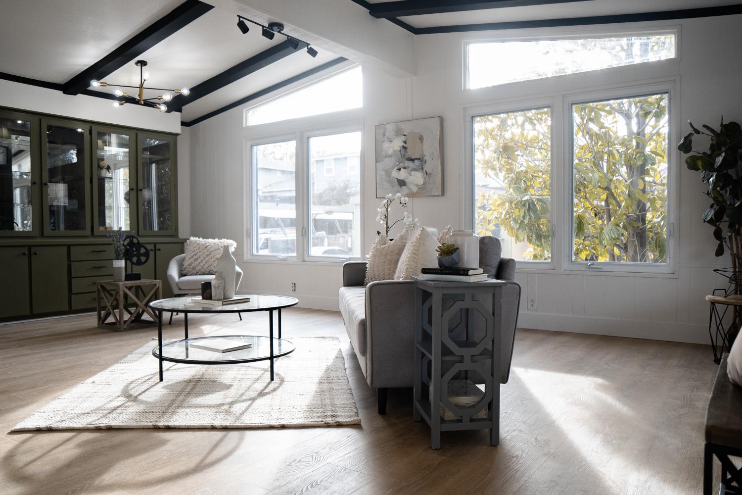 Detail Gallery Image 11 of 25 For 818 Dobrich Cir, Pittsburg,  CA 94565 - 2 Beds | 2 Baths