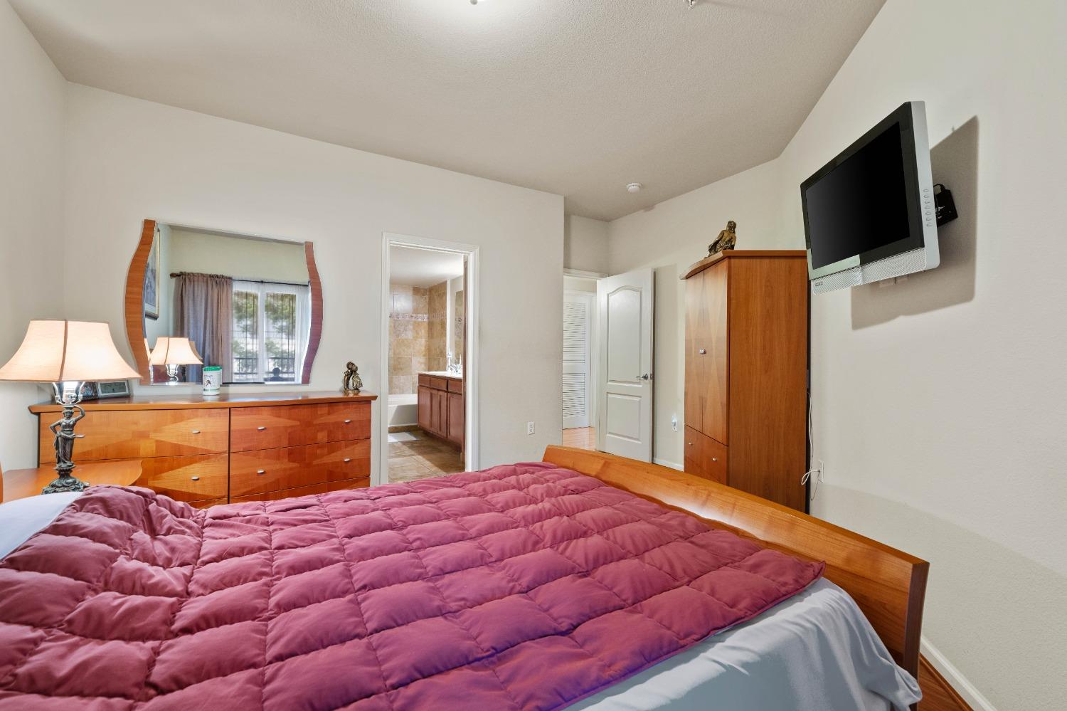 Photo #19: 225068251 Listing: Photo #19