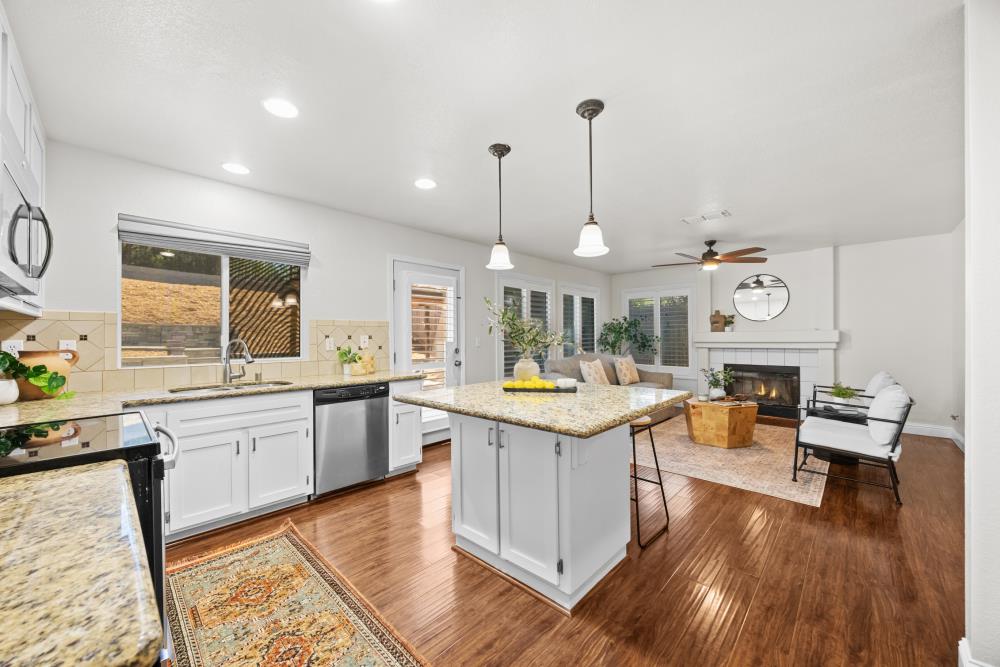Tea Rose Drive, El Dorado Hills, California image 9