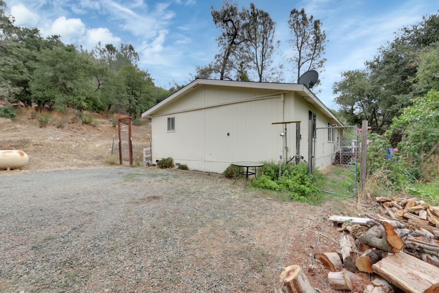 Barbario Lane, Nevada City, California image 9