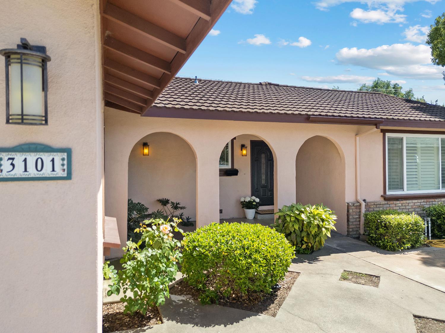 Lisa Court, Modesto, California image 5