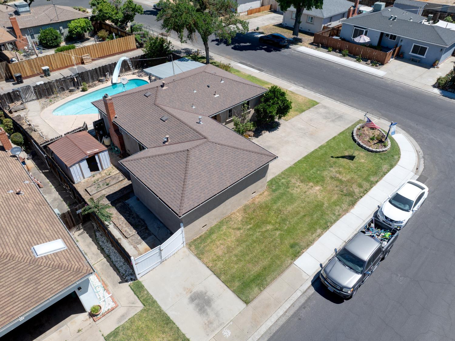 Kingsbury Avenue, Modesto, California image 42