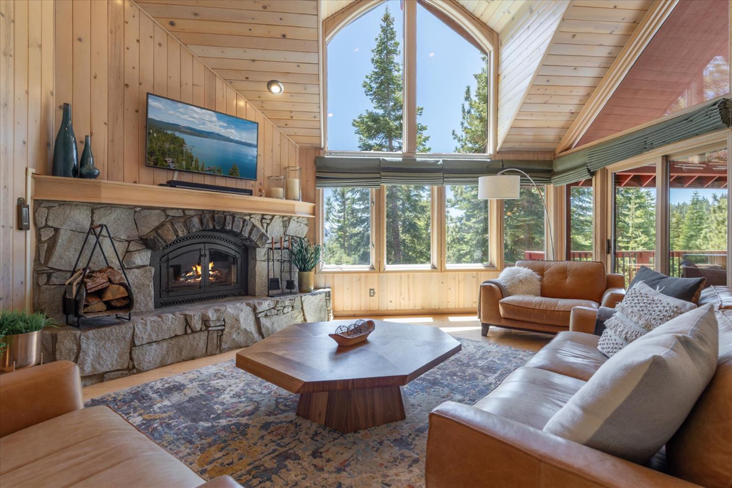 Falcon Point Place, Truckee, California image 10