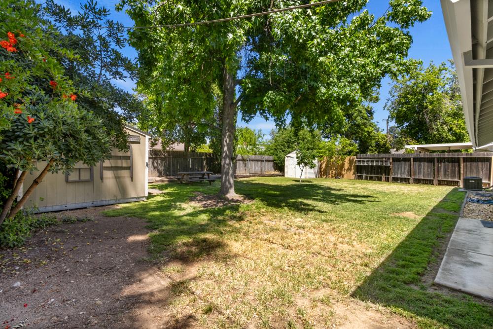 Rumford Avenue, Citrus Heights, California image 34
