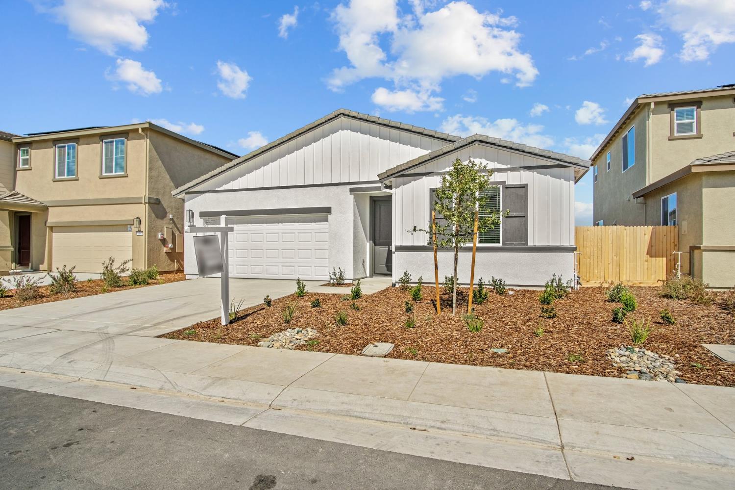 Hedaro Place, Manteca, California image 2