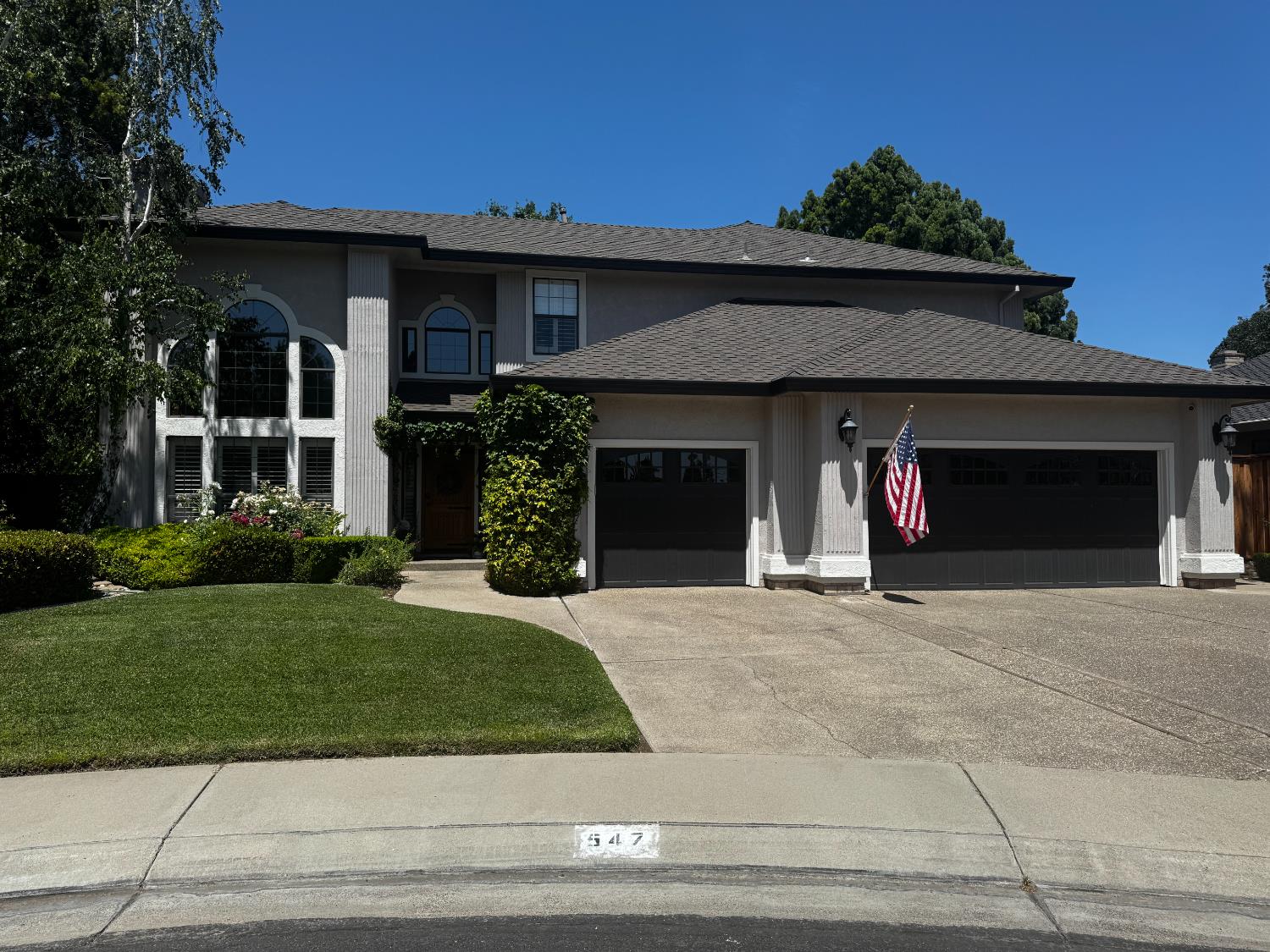 Riverside Drive, Woodbridge, California image 1
