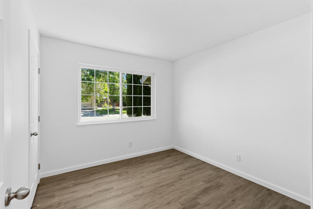 Rumford Avenue, Citrus Heights, California image 24