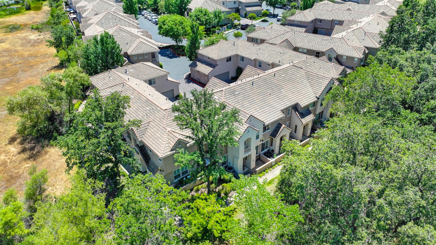 Photo #3: 225067967 Listing 