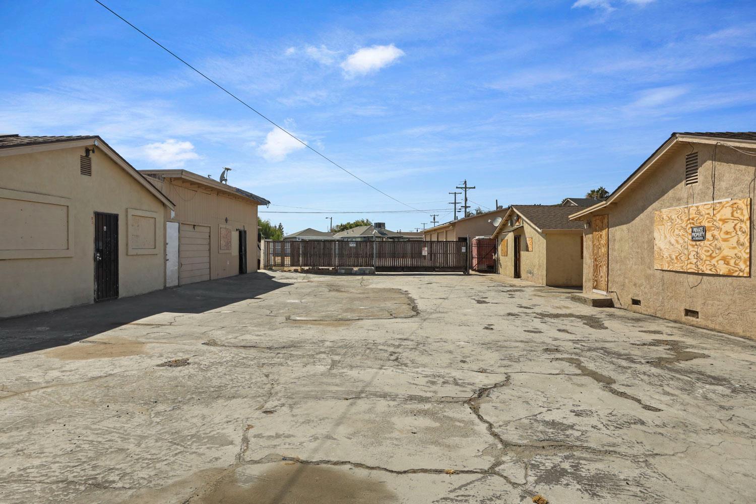 S Main Street, Manteca, California image 37