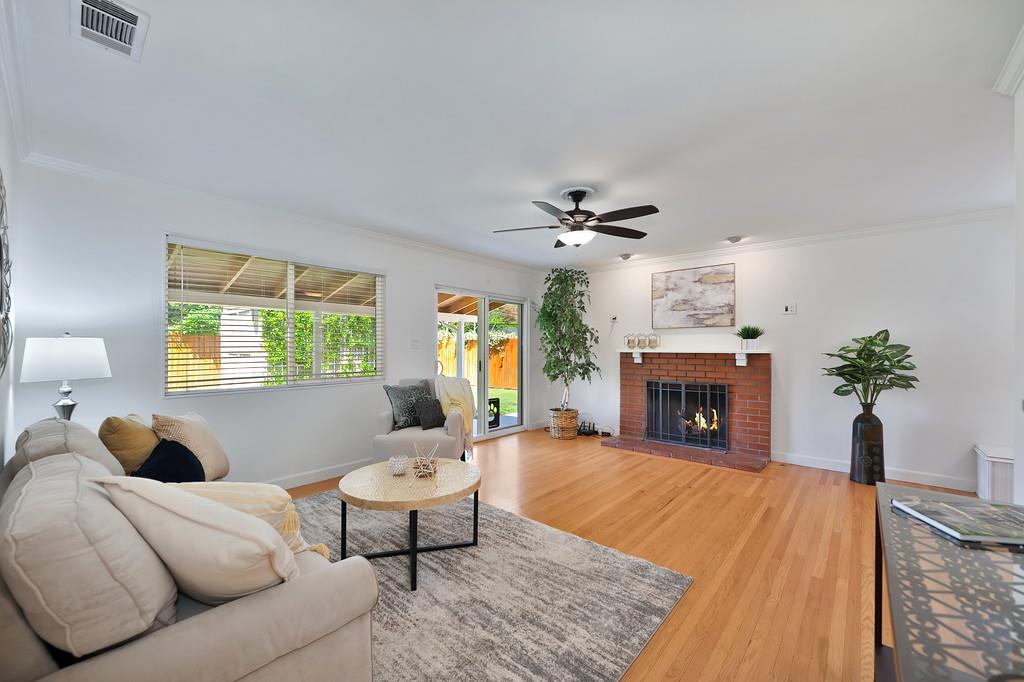 Sobrante Way, Rancho Cordova, California image 7