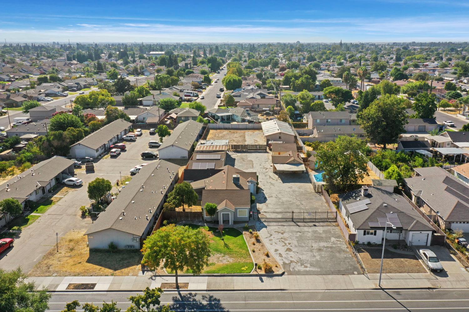 S Main Street, Manteca, California image 7