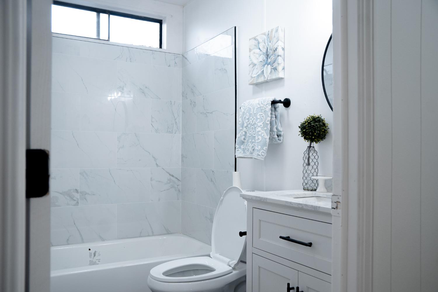 Detail Gallery Image 15 of 25 For 818 Dobrich Cir, Pittsburg,  CA 94565 - 2 Beds | 2 Baths