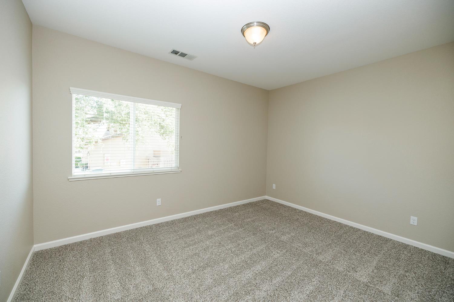 Shadow Creek Avenue, Oakdale, California image 42