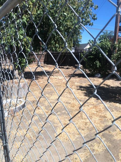 W Howard, Visalia, California image 21