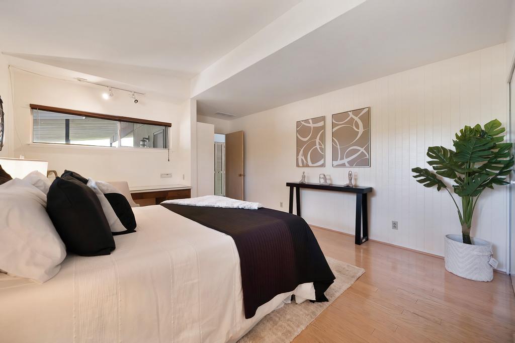 Sycamore Lane, Davis, California image 34