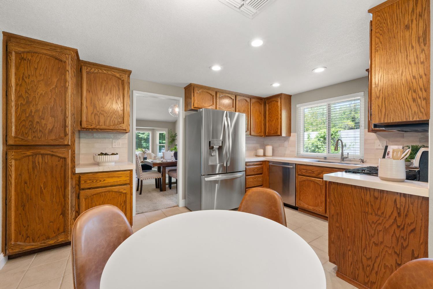 Revere Drive, Roseville, California image 22